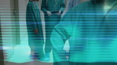 Hastanedeki cerrahlar üzerinden yeşil hatlarla olan bağlantıların animasyonu. küresel tıp, sağlık hizmetleri ve dijital olarak üretilen video konsepti.