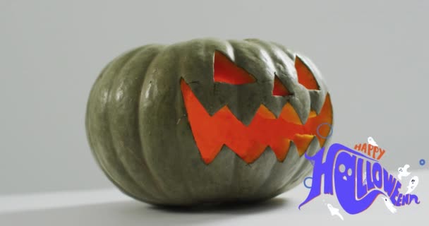 Szczęśliwego Halloween Baner Tekstowy Nad Halloween Straszna Dynia Szarym Tle — Wideo stockowe