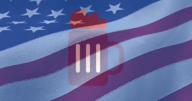 Amerikan bayrağı üzerinde kırmızı, beyaz ve mavi bira kupası ve daireler. Vatanseverlik, bağımsızlık ve kutlama konsepti dijital olarak oluşturulmuş video.