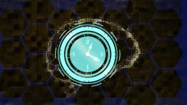 Dijital beyin üzerinde hareket eden saatin ve mavi arka planda altıgenlerin animasyonu. küresel gelişim, mühendislik ve veri işleme kavramı dijital olarak oluşturulmuş video.