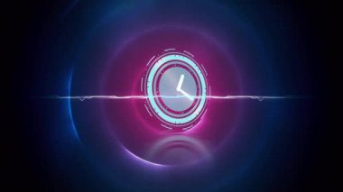 Saatin animasyonu mor halkalar üzerinde ileri gidiyor. küresel iş, bağlantılar, ağlar ve veri işleme kavramı dijital olarak oluşturulmuş video.