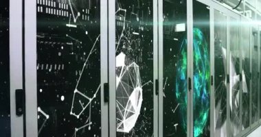 Bilgisayar sunucuları üzerinden bağlantı ağlarının animasyonu. küresel teknoloji, veri işleme ve dijital arayüz kavramı dijital olarak oluşturulmuş video.