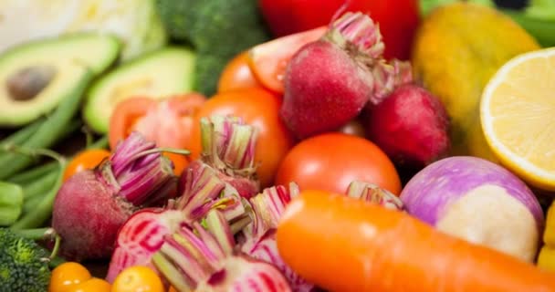 Filmik Świeżych Organicznych Wegańskich Żywności Warzywami Dzień Wegański Produkty Organiczne — Wideo stockowe