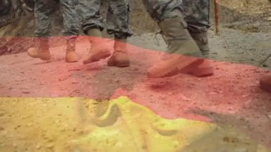 Yürüyen askerlerin ayaklarının üzerinde Alman bayrağının animasyonu. Ulusal ordu, vatanseverlik ve silahlı kuvvetler konsepti dijital olarak oluşturulmuş video.