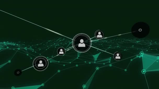 Animering Nätverk Anslutningar Med Digitala Människor Ikoner Över Gröna Trianglar — Stockvideo