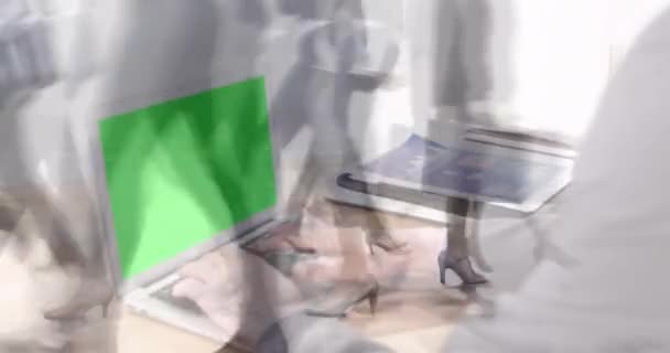 Animation Hands Using Laptop Green Screen Sped Commuters Walking Modern — Stock Video