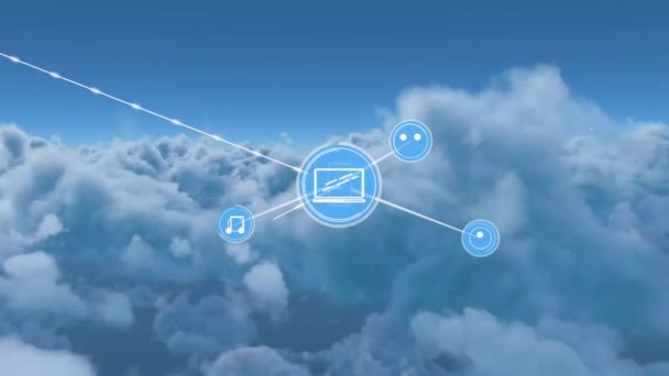 青い背景に雲の上のアイコンとの接続のネットワークのアニメーション 世界的な接続とネットワーキングの概念をデジタルで — ストック動画
