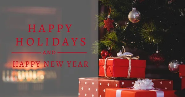 Navidad Vacaciones Felicitación Postal Junto Con Árbol Decorado Con Regalos —  Fotos de Stock
