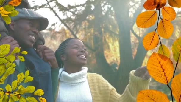 Animacja Jesiennych Liści Spadających Szczęśliwą Afrykańską Rodzinę Parku Jesień Jesień — Wideo stockowe