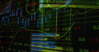 Bilgisayar sunucusunun yeşil ışıkları üzerinden veri işleme resmi. dijital arayüz, bulut hesaplama konsepti ve teknoloji konsepti dijital olarak oluşturulmuş görüntü.