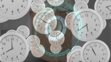 Amerikan dolarları ve saatleri tarayan dürbünün animasyonu. küresel iş, dijital veri işleme ve zaman kavramı dijital olarak oluşturulmuş video.