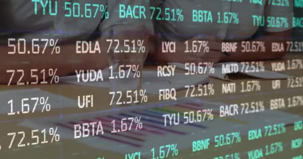 Animation Der Verarbeitung Von Finanzdaten Über Geschäftsleute Meetings Globales Geschäfts — Stockvideo