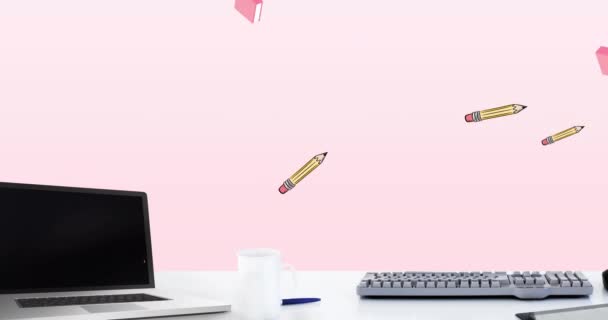 Анімація Очищення Тексту Вашого Столу Над Ноутбуком Офісними Елементами Рожевому — стокове відео