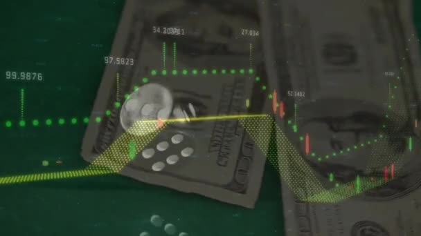 Animace Zpracování Finančních Dat Přes Kostky Americké Dolarové Bankovky Zeleném — Stock video