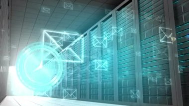Posta zarfları ve bilgisayar sunucuları üzerinde ilerleyen saatin animasyonu. küresel veri işleme, teknoloji ve dijital arayüz kavramı dijital olarak oluşturulmuş video.