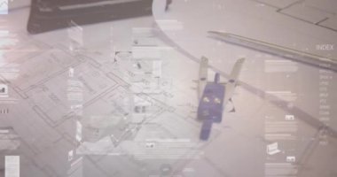 Mimarlar ve pusula üzerinde istatistik ve finansal veri işleme animasyonları. mimari, iş ve veri işleme kavramı dijital olarak oluşturulmuş video.