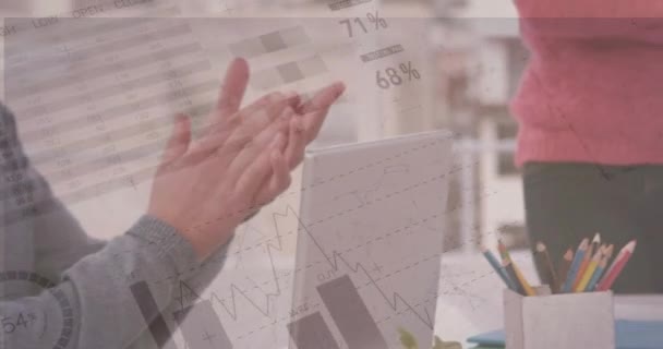 Animación Estadísticas Procesamiento Datos Sobre Gente Negocios Aplaudiendo Reunión Negocio — Vídeo de stock