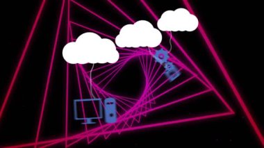 Neon üçgenlerin üzerinde ikonlar olan bulutların animasyonu. küresel bağlantılar, teknoloji, veri işleme ve dijital arayüz konsepti dijital olarak oluşturulmuş video.