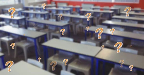 Digitale Composiet Van Vraagtekens Bij Lege Bureaus Krukken Klas School — Stockfoto