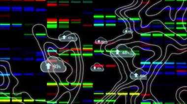 Hareket eden sütunlar ve beyaz çizgiler üzerinde artan sayıdaki bulutların animasyonu. küresel iş, veri işleme ve dijital arayüz kavramı dijital olarak oluşturulmuş video.