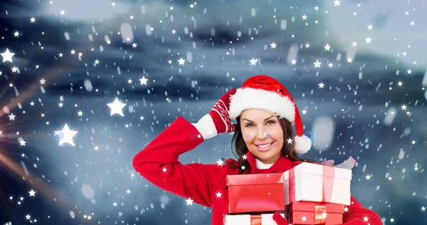 Composition Smiling Woman Santa Hat Christmas Presents Snowy Background Copy — Stockfoto