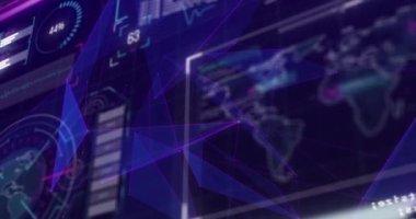 Siyah arkaplanda veri işleme ve şekillerin animasyonu. küresel iş, finans, bağlantılar ve dijital arayüz konsepti dijital olarak oluşturulmuş video.