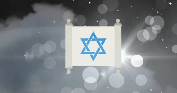 数字合成图像的蓝星大卫滚动与云在夜空中的夜晚 Jew符号和文化 — 图库照片