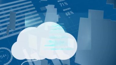 Grafik ve veri işleme simgeleriyle bulutların animasyonu. küresel iş, veri işleme ve dijital arayüz kavramı dijital olarak oluşturulmuş video.