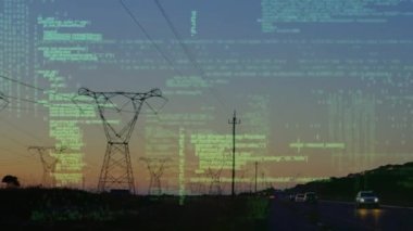 Elektrik direkleriyle peyzaj üzerinde veri işleme animasyonu. küresel bağlantılar, teknoloji, veri işleme ve dijital arayüz konsepti dijital olarak oluşturulmuş video.