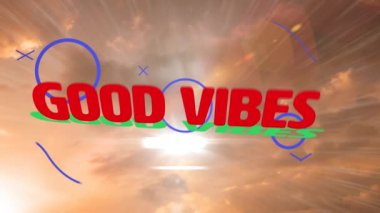 Gökyüzünde güneş ve bulutlarla yazılan güzel titreşimlerin animasyonu. küresel sosyal medya, bağlantılar ve dijital arayüz konsepti dijital olarak oluşturulmuş video.