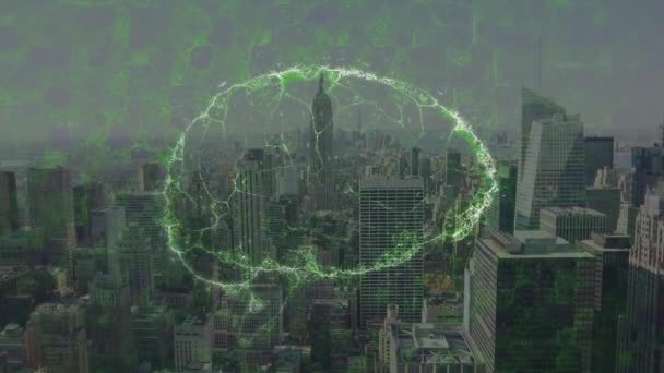 脳を街中に回転させるアニメーション 世界規模の接続 ビジネス デジタルインターフェース テクノロジー ネットワーキングの概念デジタルで生成されたビデオ — ストック動画