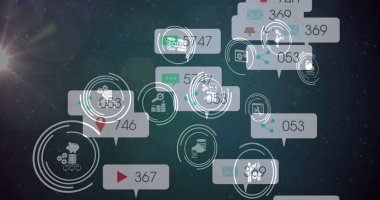 Sancaklardaki sosyal medya simgelerinin görüntüsü tarama ve veri işleme kapsamı üzerinde. küresel çevrimiçi iletişim, dijital arayüz ve dijital olarak oluşturulmuş görüntü konsepti.