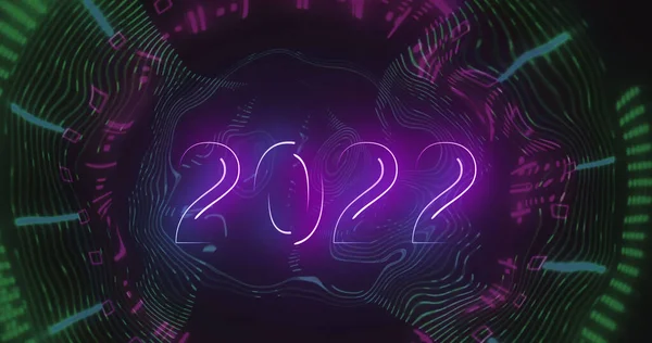 2022年文本在黑色背景的波浪形线条上闪烁着蓝色和粉色的图像 庆祝会 传统和活动概念数字化生成的图像 — 图库照片