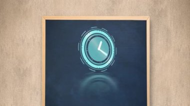 Tahta üzerinde mavi saatin animasyonu. zaman geçişi, renk ve hareket kavramı dijital olarak oluşturulmuş video.