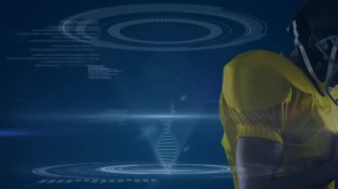 Amerikan futbolcusunun arka plandaki çeşitli veriler üzerindeki animasyonu. küresel spor, rekabet ve teknoloji konsepti dijital olarak oluşturulmuş video.