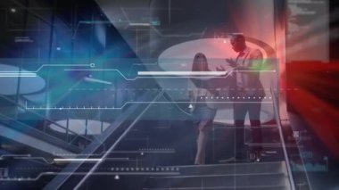 Ofisteki çeşitli iş adamları üzerinde finansal veri işleme animasyonu. küresel iş, veri işleme ve dijital arayüz kavramı dijital olarak oluşturulmuş video.