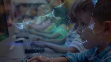 Çeşitli okul çocukları ve öğretmenler arasında bağlantı ağlarının ve dünyanın animasyonu. küresel eğitim, teknoloji ve bağlantılar konsepti dijital olarak oluşturulmuş video.