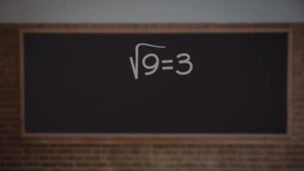 Κινούμενα Σχέδια Των Μαθηματικών Εξισώσεων Πάνω Από Πίνακα Παγκόσμια Εκπαίδευση — Αρχείο Βίντεο