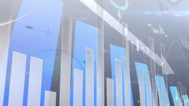Mavi arka planda finansal veri işleme animasyonu. küresel iş, finans, bağlantılar ve dijital arayüz konsepti dijital olarak oluşturulmuş video.