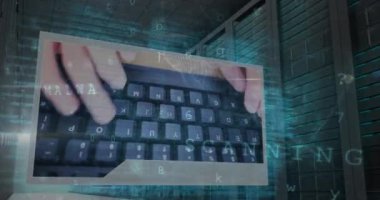 Sunucu odasındaki beyaz kadın için siber saldırı uyarısı. küresel internet güvenliği ve veri işleme kavramı dijital olarak oluşturulmuş video.