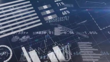 Mavi arka planda finansal veri işleme animasyonu. küresel iş, finans, bağlantılar ve dijital arayüz konsepti dijital olarak oluşturulmuş video.