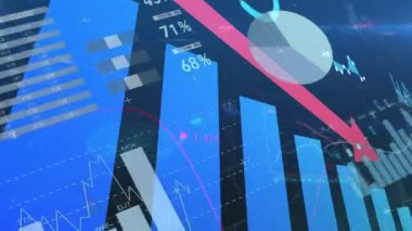 Mavi arka planda finansal veri işleme animasyonu. küresel iş, finans, bağlantılar ve dijital arayüz konsepti dijital olarak oluşturulmuş video.
