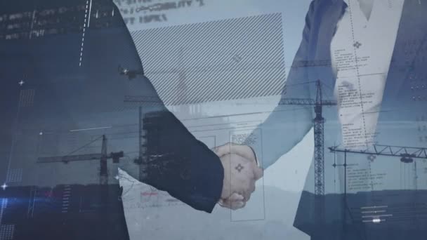 在建筑工地上动画化的数据处理 与高加索商人握手 全球商业 连接和数字视频接口概念 — 图库视频影像