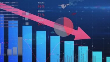Mavi arka planda finansal veri işleme animasyonu. küresel iş, finans, bağlantılar ve dijital arayüz konsepti dijital olarak oluşturulmuş video.