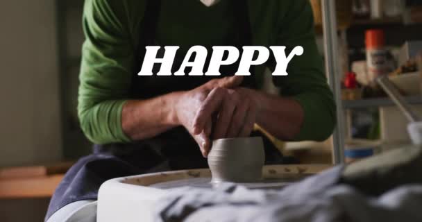 Kafkasyalı Bir Adamın Çömlekçilik Kurması Üzerine Mutlu Bir Hobi Aylık — Stok video