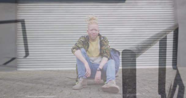Animação Homem Skate Sobre Albino Sentado Skate Conceito Hobby Estilo — Vídeo de Stock