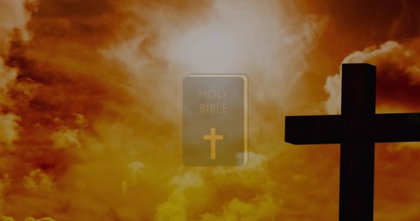 Vídeo Crucifixo Sobre Bíblia Sagrada Paisagem Bom Conceito Celebração Sexta — Vídeo de Stock