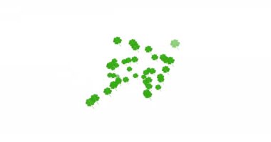 Yüzen çok sayıda yonca yaprağı ve beyaz arka planda yeşil ışık izleri. Mutlu Aziz Patrick bayramı kutlaması..