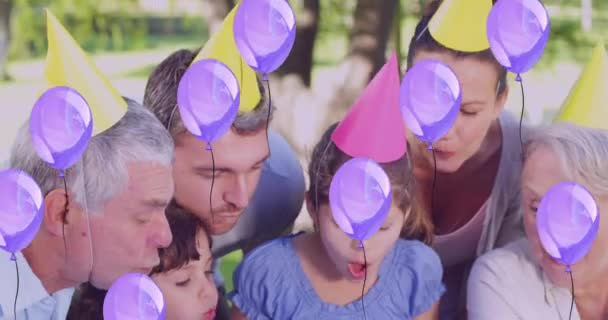Animering Ballonger Över Kaukasiska Familjen Födelsedagsfest Nationell Picknick Dag Och — Stockvideo