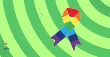 Arka planda yeşil çizgilerin üzerindeki gökkuşağı kurdelelerinin videosu. lgbtq, insan hakları ve eşitlik kavramı dijital olarak oluşturulmuş video.